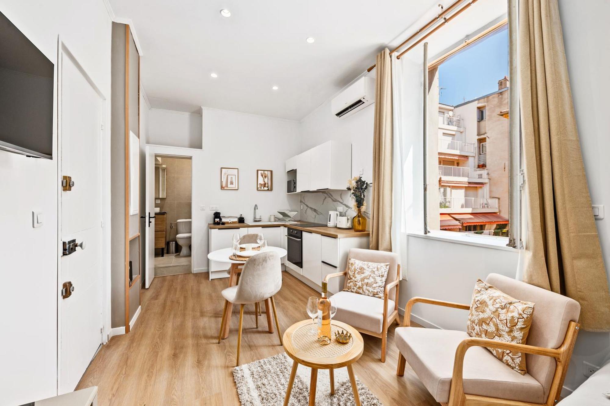 Maison Dutto *
